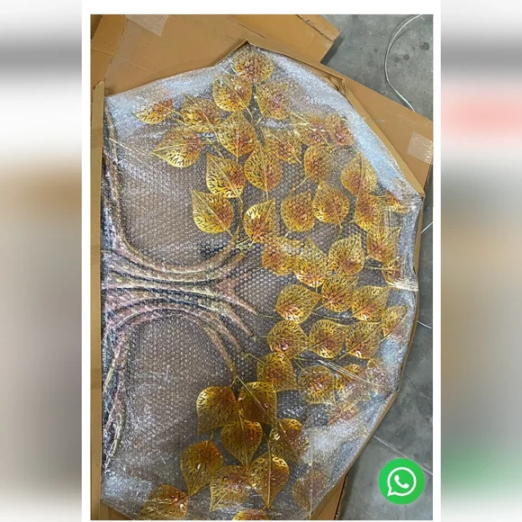 Golden tree wall decor - Picture 4 of 4